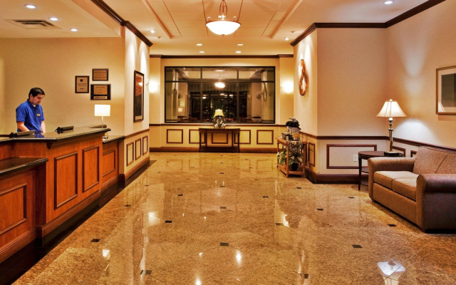 Holiday Inn Express Hotel & Suites Lake Okeechobee by IHG