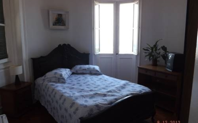 Castelo Valentim Guest House