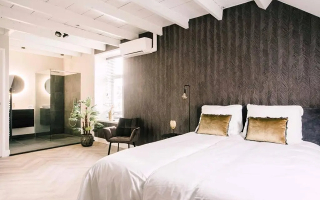 Stadsvilla Suite Willem 1 28m2 apartment met Airco no hotel