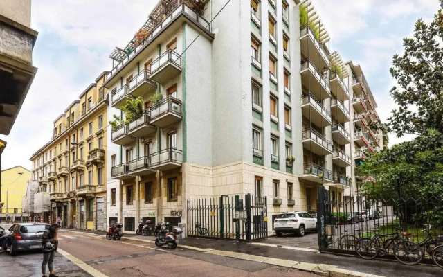 SV18C Charming modern flat S Ambrogio