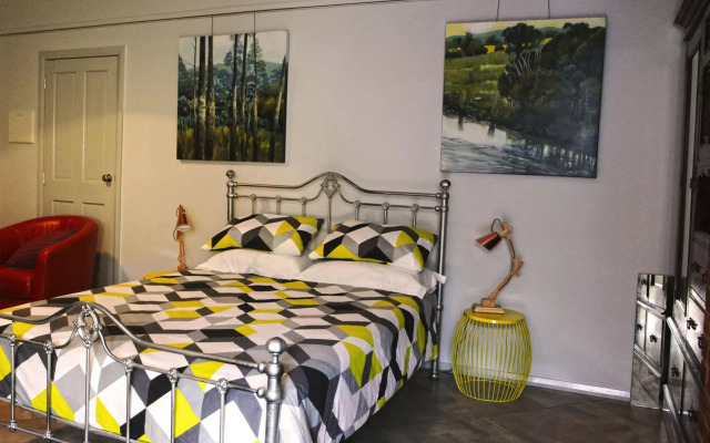 Latrobe Art Apartments