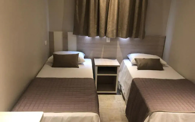 Jandira Premiêr Hotel