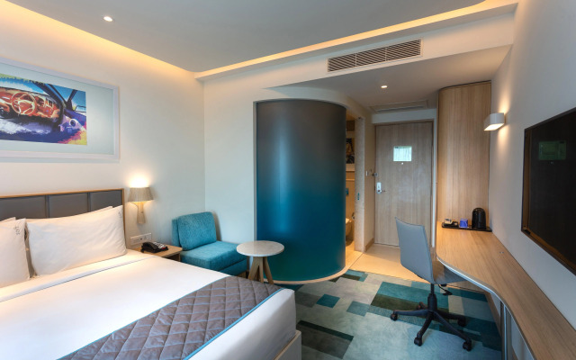 Holiday Inn Express & Suites Bengaluru Old Madras Road by IHG