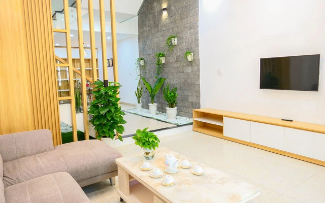 T P House 3