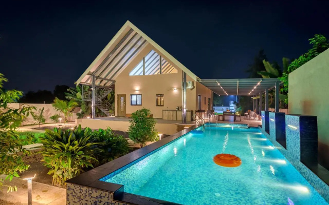 SaffronStays Eden, Nashik - pet-friendly villa with pool, jacuzzi & grape farm