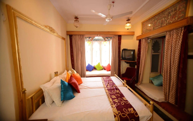 Anjani Hotel