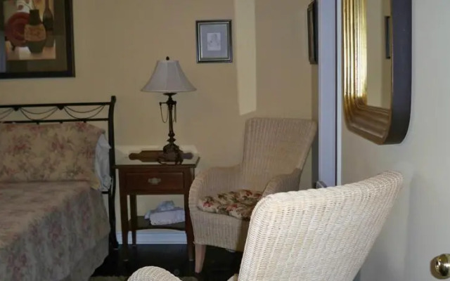 6 Oak Haven