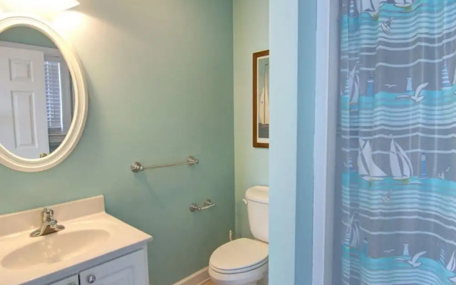 Mclaurin Manna At Holden Beach 4 Bedroom Home by RedAwning