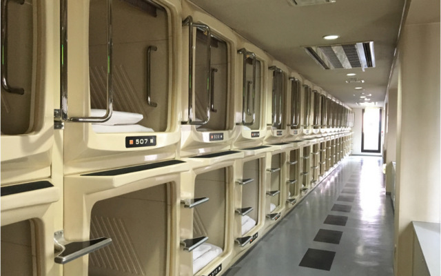 Hotel Ikebukuro Sauna & Capsule - Men Only интерьер отеля
