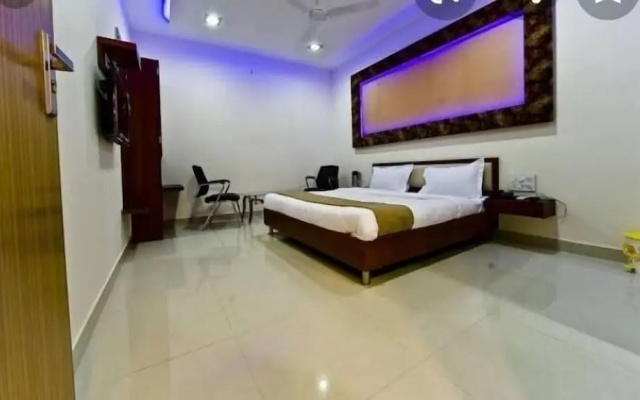 Hotel Durga Silverline