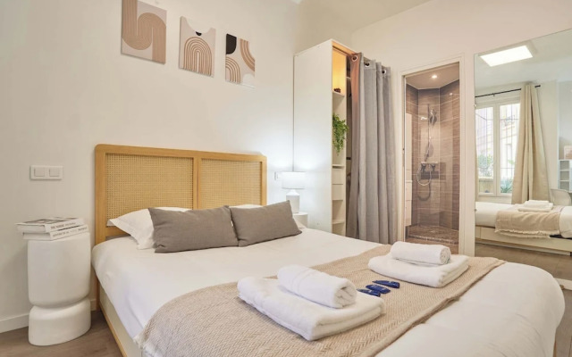 Charming Apartment Heart of Paris Montparnasse