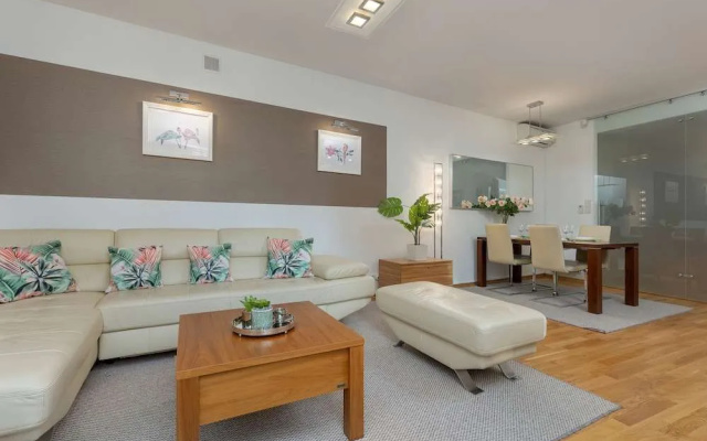 Apartment Nowy Świat Warsaw By Renters