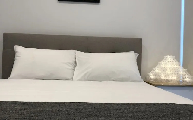 Mid City apartment