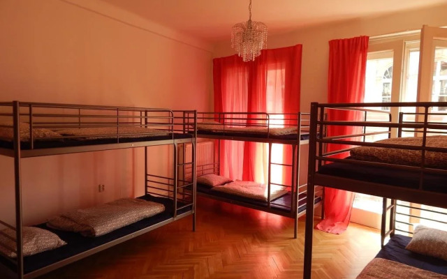 Hostel Del Medio