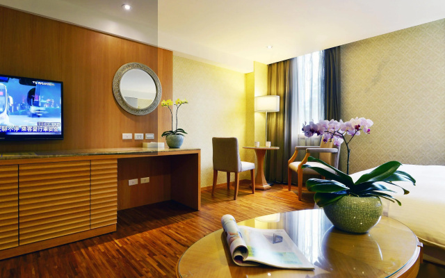 Apollo Hotel