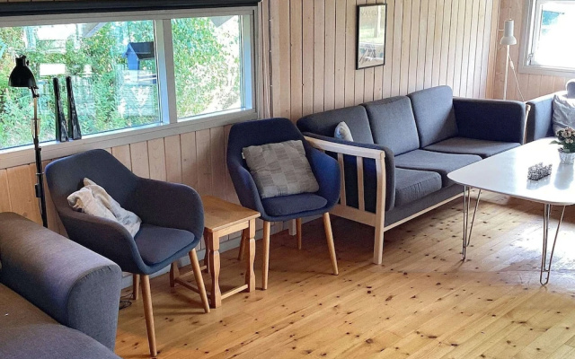 6 Person Holiday Home in Vaeggerlose