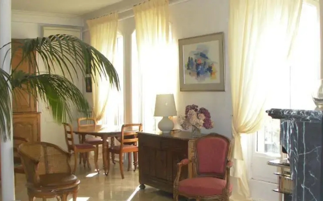 Parisian Home - Saint Martin 47 République