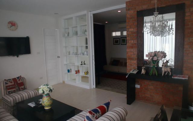 Murraya Residence