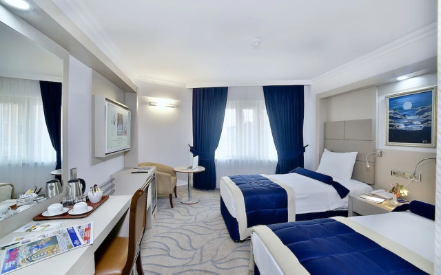 Marathon Hotel