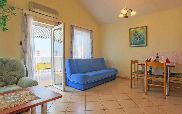 Apartment Delfin Karlobag 35749