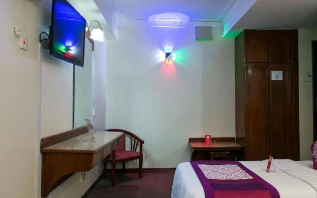 OYO Rooms Klang Gold Course Mall