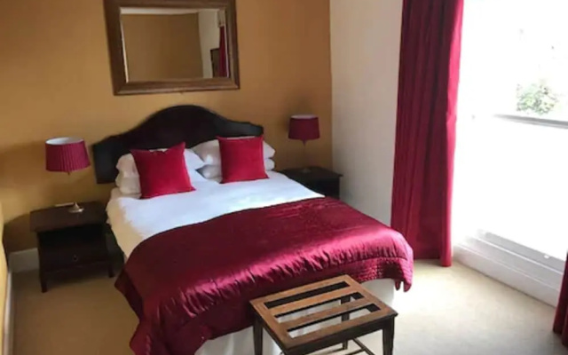 The Beaufort Arms Coaching Inn & Brasserie