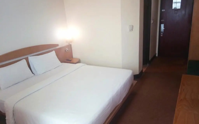 Grand Suka Hotel