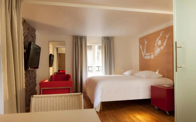 Le Pavillon 7