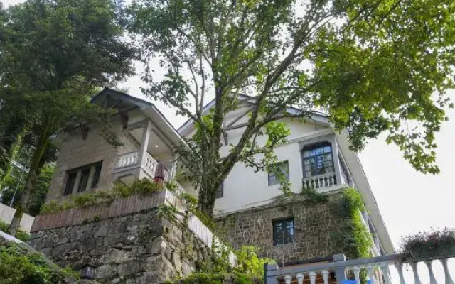 Queen'S Hotel· Prestigious Villa Complex