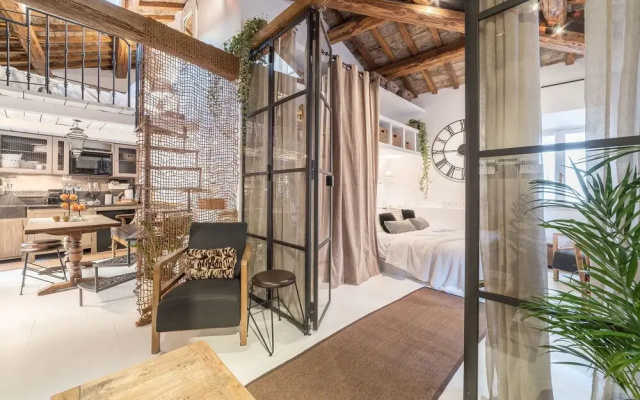 Navona Luxury & Charming Apartment