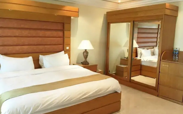 Mirage Suites Hotel - Family Only