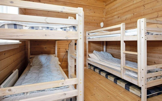 10 Person Holiday Home in Vaeggerlose