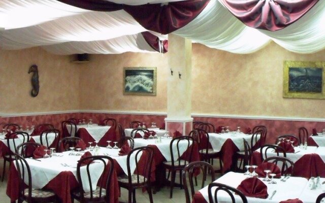 Hotel Ester