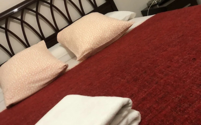 Hostal Village  Multicolor - Adults Only