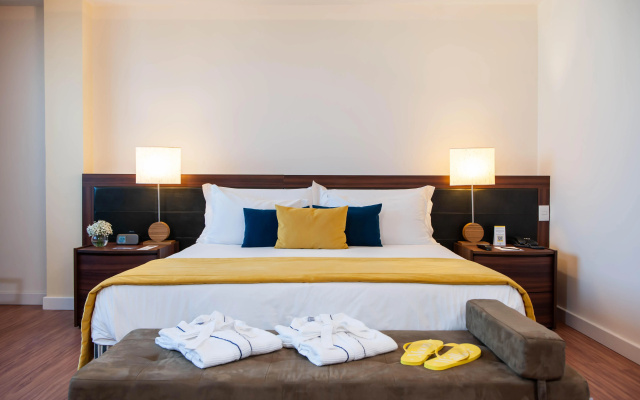 Golden Tulip Porto Vitória