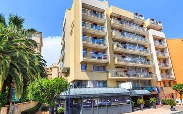 Quality Hotel Menton Méditerranée вид на фасад