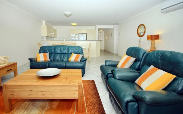 Nelson Towers, Unit 37/71 Victoria Parade