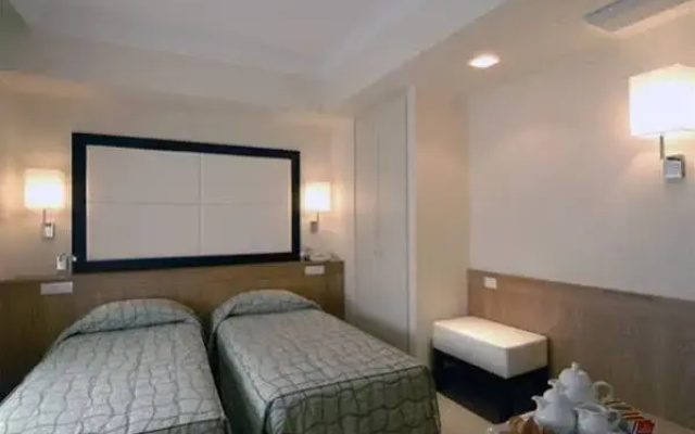 Hotel Daniel