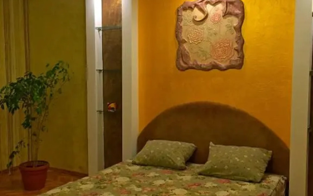 Apartment on Hrushevskoho 28