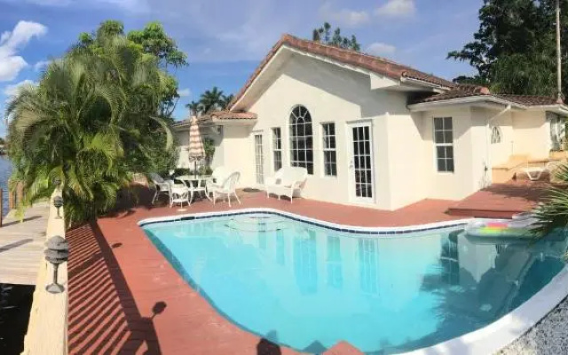 Villa-Coral-Ridge
