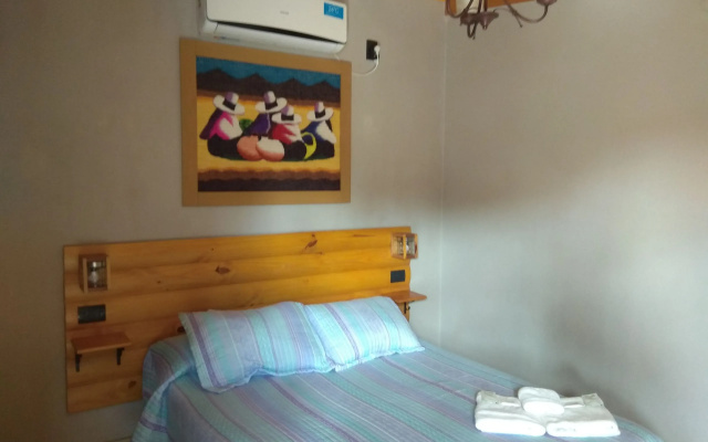 Hostal Quedate