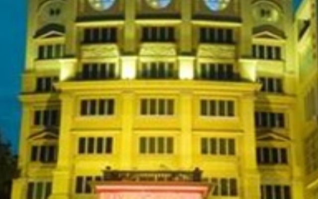 Chancery Saigon Hotel вид на фасад