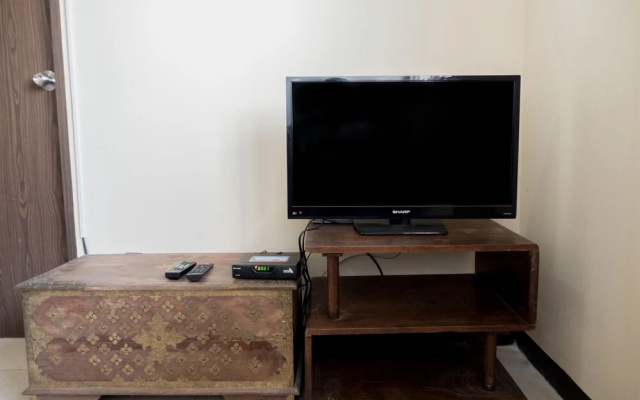 Ethnic and Homey 2BR The Suites Apartment