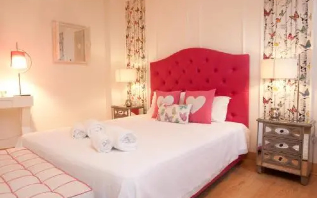 Five Senses Hostel