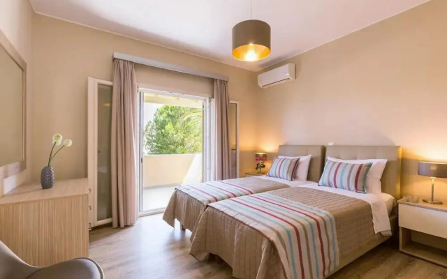 Beach Villa Marina in Roda