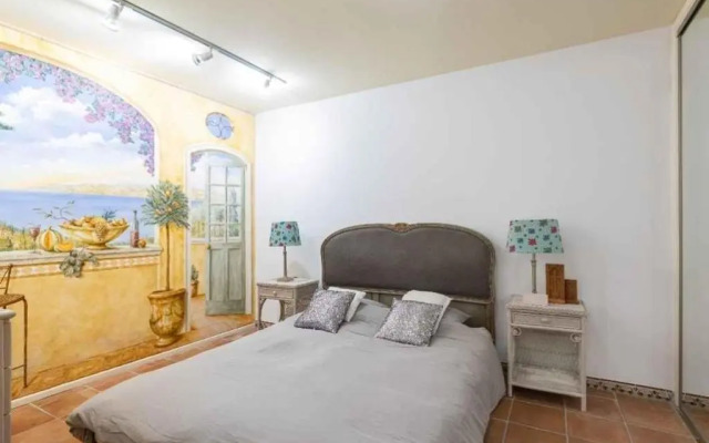 Appartement de charme 2-3 pièces Croix des Gardes Croisette Plages