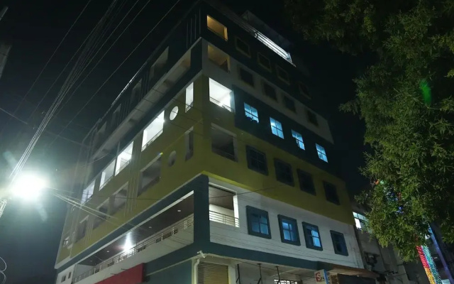 Hiraa inn Studio Apartments