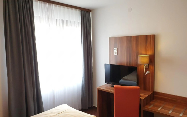 Kirchberg Hotel