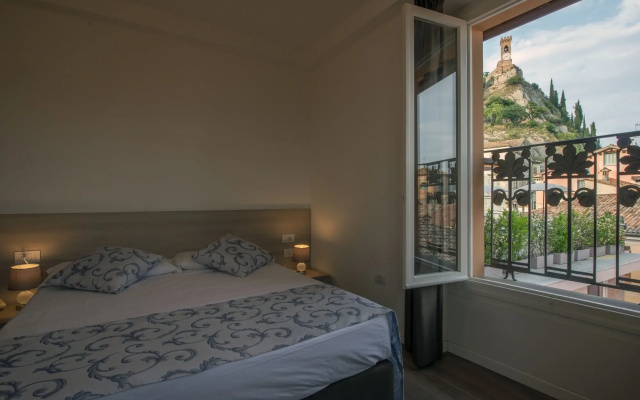 La Rocca Hotel
