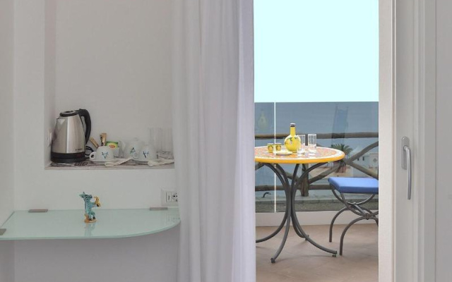 Albadamare Boutique Hotel